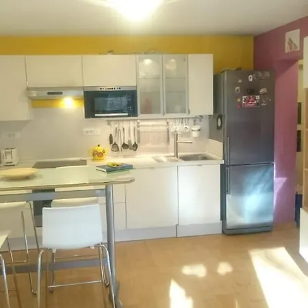 Apartment Colorful Center - Parking Available Laibach