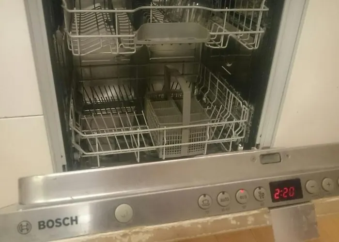 Colorful Center - Parking Available Daire *